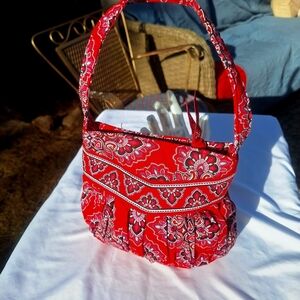 NWOT - Vera Bradley “Frankly Scarlet” Red Paisley Small Purse Bag